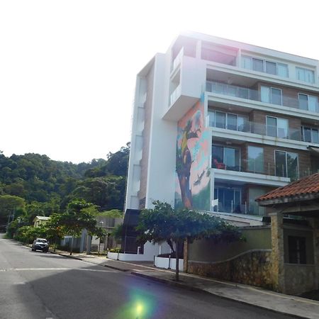 Sunset 205, Sleeps Six, Next Door To The Pool, 100M To The Beach! 哈科 外观 照片
