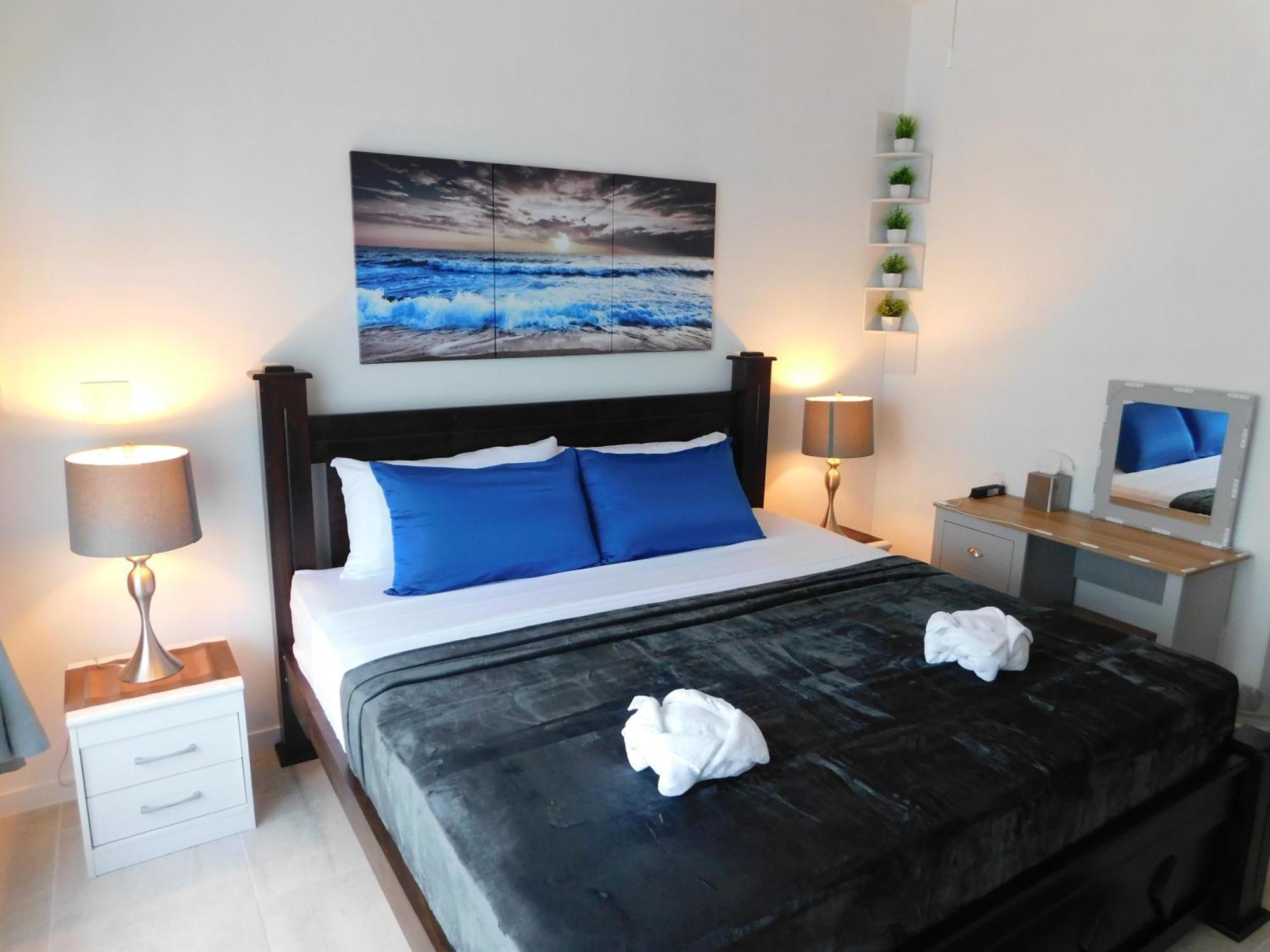 Sunset 205, Sleeps Six, Next Door To The Pool, 100M To The Beach! 哈科 外观 照片