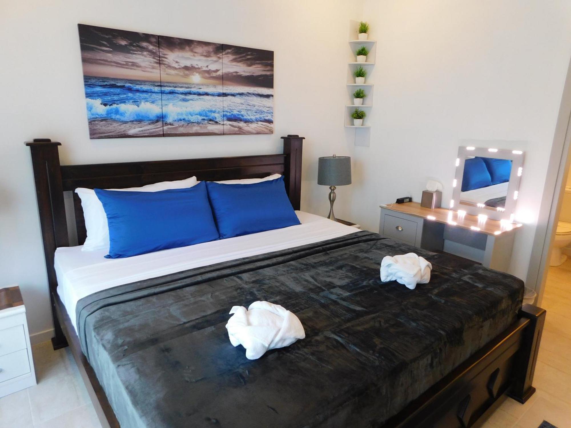 Sunset 205, Sleeps Six, Next Door To The Pool, 100M To The Beach! 哈科 外观 照片