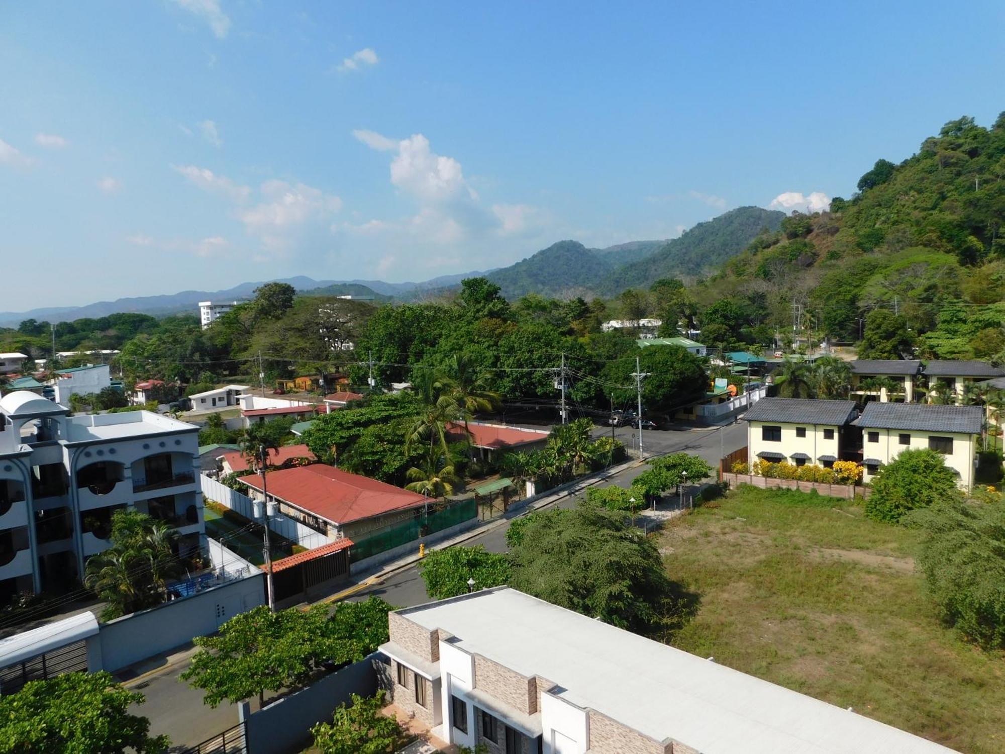 Sunset 205, Sleeps Six, Next Door To The Pool, 100M To The Beach! 哈科 外观 照片