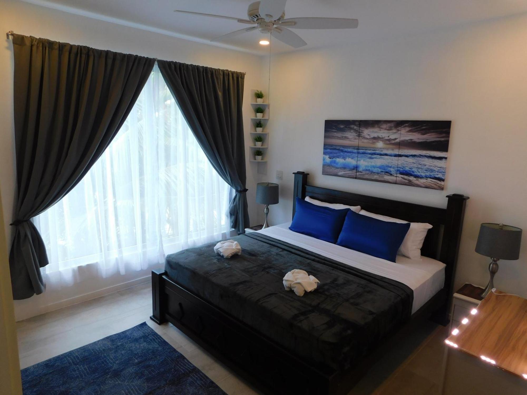 Sunset 205, Sleeps Six, Next Door To The Pool, 100M To The Beach! 哈科 外观 照片