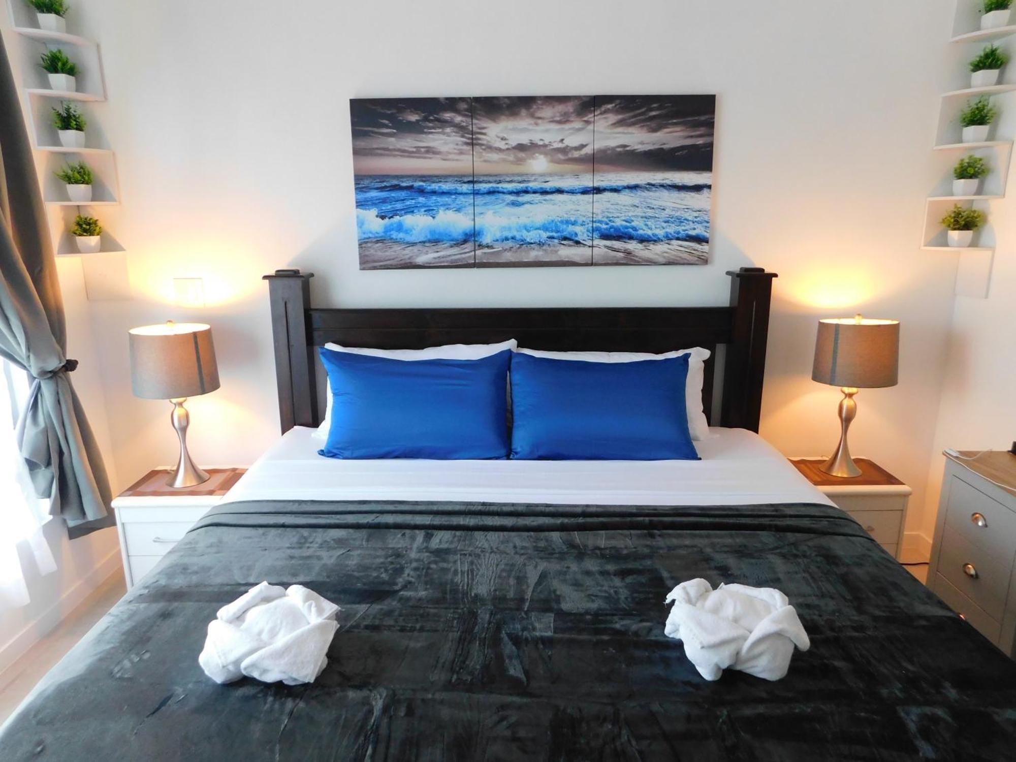 Sunset 205, Sleeps Six, Next Door To The Pool, 100M To The Beach! 哈科 外观 照片